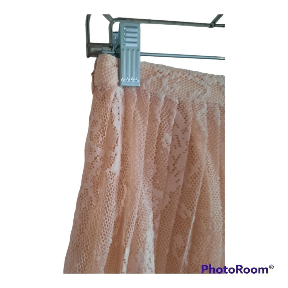 Forever 21 Light Pink Lace Pleated Skirt - Picture 3 of 5